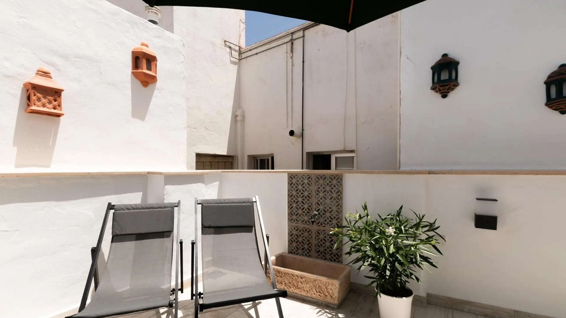 Casa Esmeralda - Luxury Boutique Apartments Old Town Estepona 0*,  España