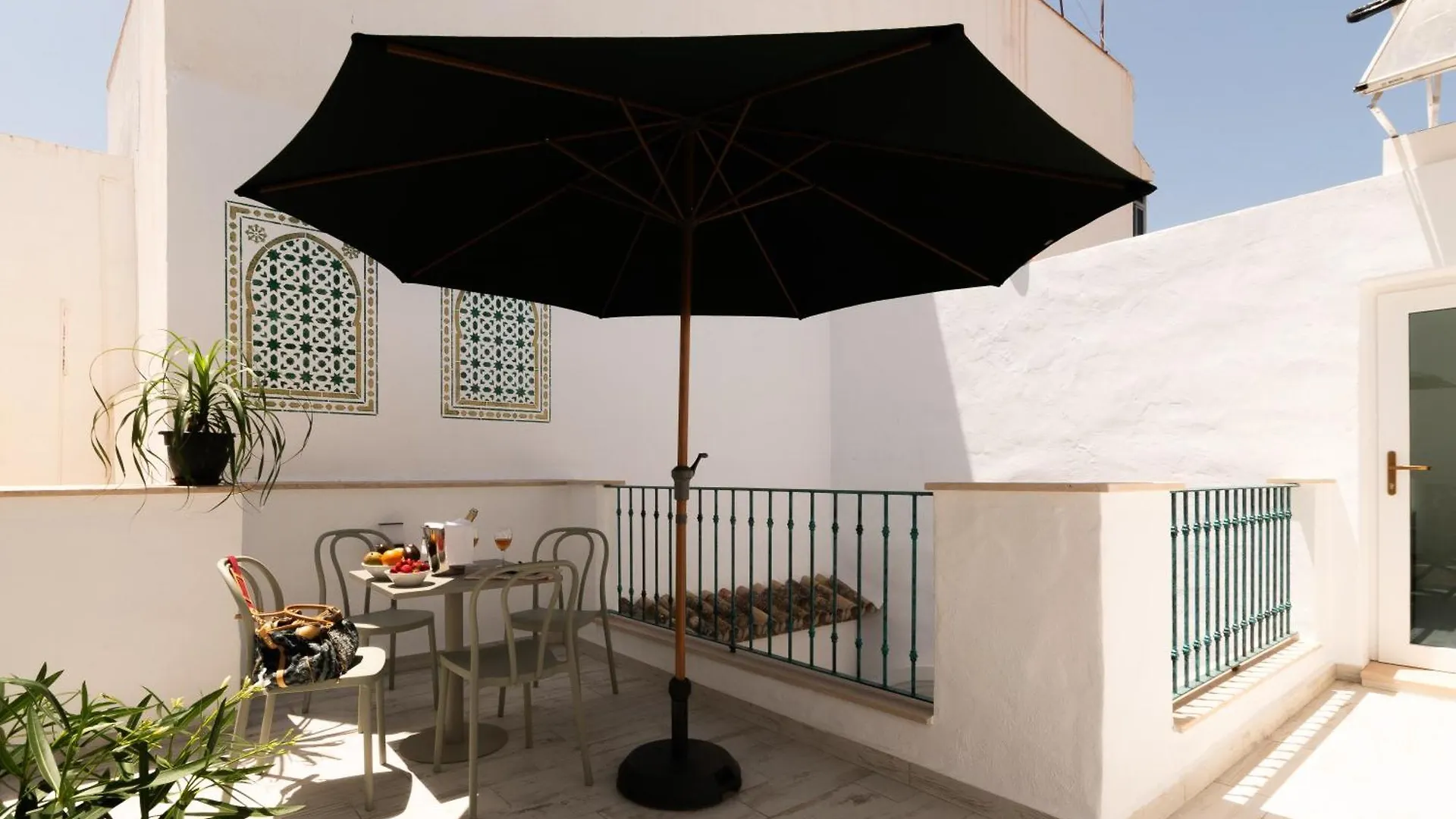 Casa Esmeralda - Luxury Boutique Apartments Old Town Estepona España